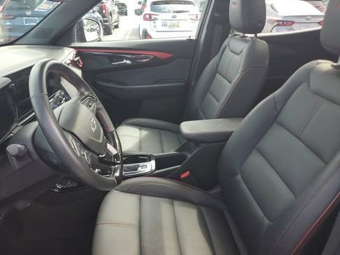 Used 2024 Chevrolet TrailBlazer RS w/ Convenience Package AWD/4WD image 17