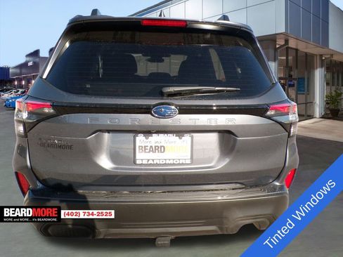 Used 2025 Subaru Forester Premium image 7
