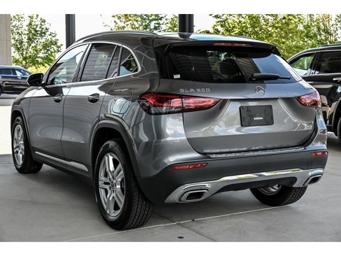 Certified 2021 Mercedes-Benz GLA 250 4MATIC image 6