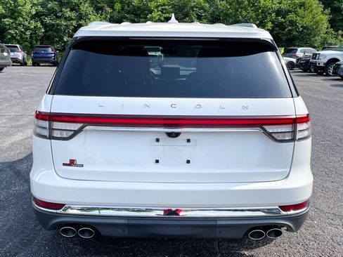 Used 2020 Lincoln Aviator Reserve w/ Equipment Group 201A RWD image 8