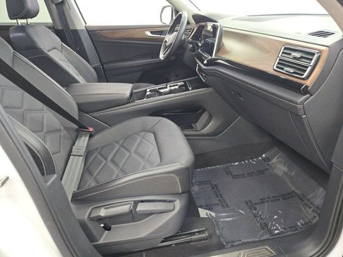 Used 2024 Volkswagen Atlas SE AWD/4WD image 7