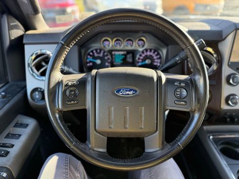 Used 2016 Ford F350 Lariat w/ Chrome Package image 5