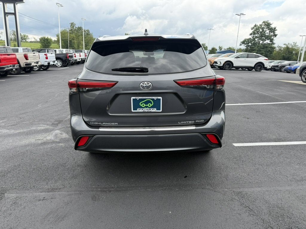 Used 2021 Toyota Highlander Limited AWD/4WD image 5