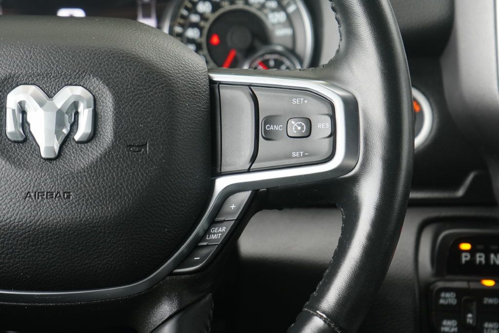 Used 2024 RAM 1500 Big Horn AWD/4WD image 17
