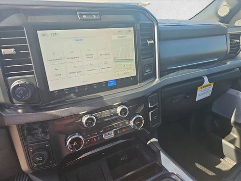 New 2026 Ford F250 Platinum image 19