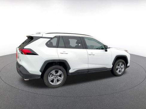 Used 2025 Toyota RAV4 LE image 15