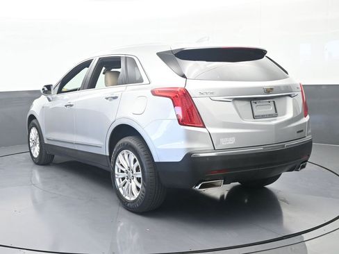 Used 2019 Cadillac XT5 FWD image 4