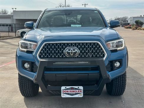 Used 2019 Toyota Tacoma TRD Off-Road image 8