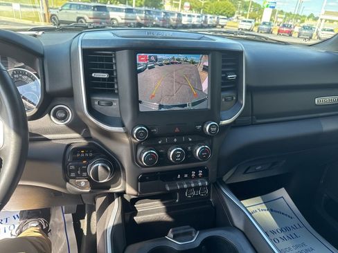 Used 2022 RAM 1500 Big Horn AWD/4WD image 7