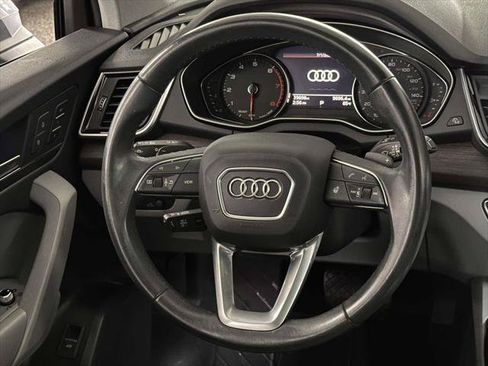 Used 2023 Audi Q5 2.0T Premium Plus w/ Convenience Package AWD/4WD image 19