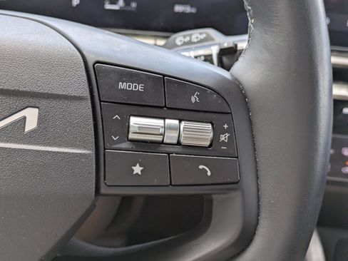 Certified 2026 Kia Sportage SX FWD image 24