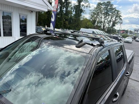 Used 2019 Chevrolet Silverado 1500 LT w/ All-Star Edition AWD/4WD image 63