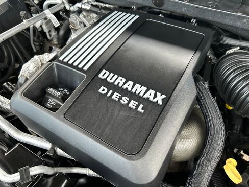 Used 2020 Chevrolet Silverado 1500 LT w/ All-Star Edition image 26