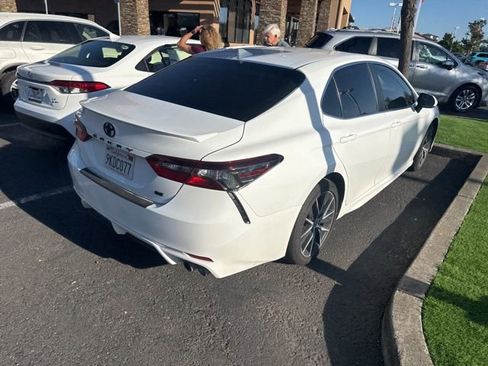 Used 2024 Toyota Camry SE image 24