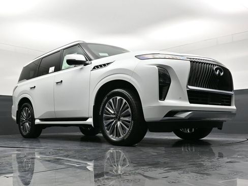 New 2026 INFINITI QX80 Luxe w/ Cargo Package image 32