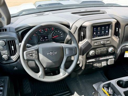 New 2026 Chevrolet Silverado 1500 Custom Trail Boss w/ LPO, Dark Essentials Package image 16