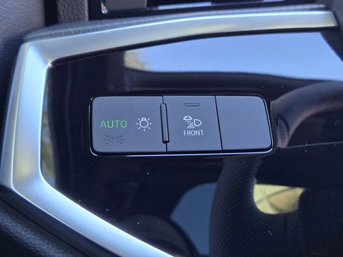 New 2025 Audi Q3 2.0T Premium Plus image 25