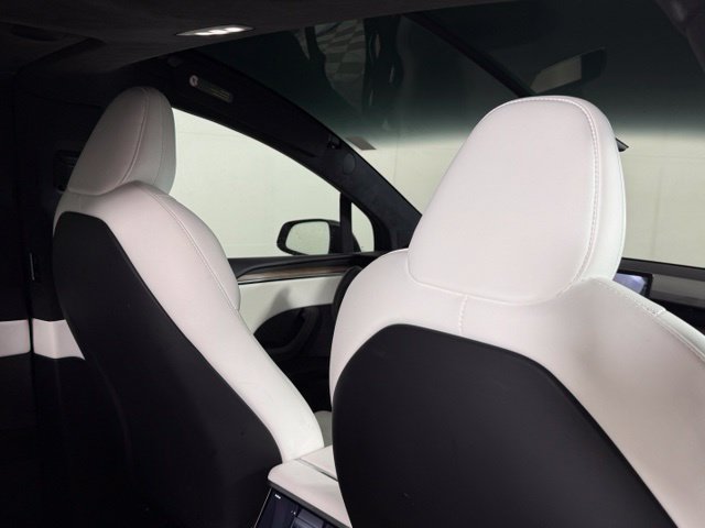Used 2023 Tesla Model X AWD/4WD image 22