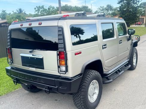 Used 2003 HUMMER H2 w/ Preferred Equipment Group image 7
