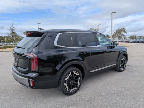 New 2025 Kia Telluride EX image 5