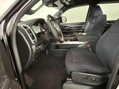 Used 2025 RAM 1500 Big Horn AWD/4WD image 11
