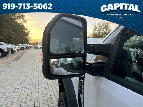 New 2024 Ford F550 4x4 Regular Cab Super Duty image 12