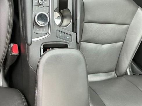 Used 2021 Cadillac XT5 Premium Luxury image 10