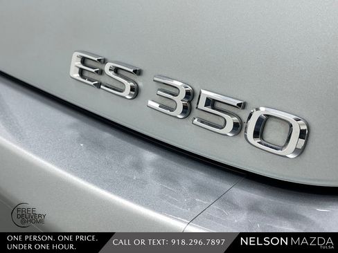 Used 2023 Lexus ES 350 F Sport w/ Accessory Package (Z2) image 15