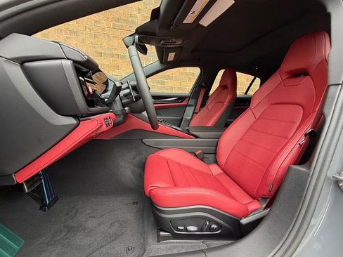 New 2026 Porsche Panamera 4 AWD/4WD image 5