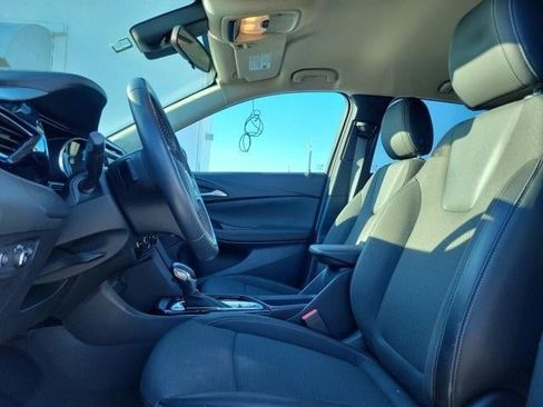 Used 2023 Buick Encore GX Select image 10