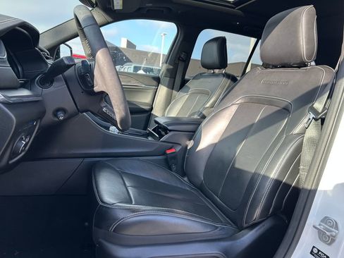 Used 2022 Jeep Grand Cherokee Overland image 22