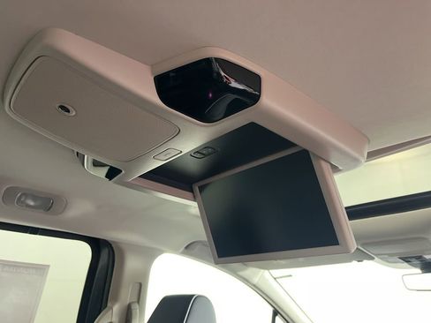 New 2026 Honda Odyssey Touring image 7