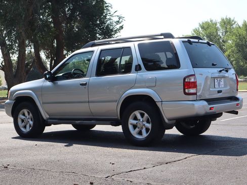 Used 2003 Nissan Pathfinder SE w/ SE Popular Pkg AWD/4WD image 7