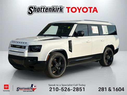 Used 2024 Land Rover Defender 130 X-Dynamic SE image 1