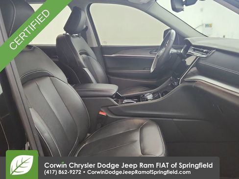 Used 2022 Jeep Grand Cherokee Limited image 31