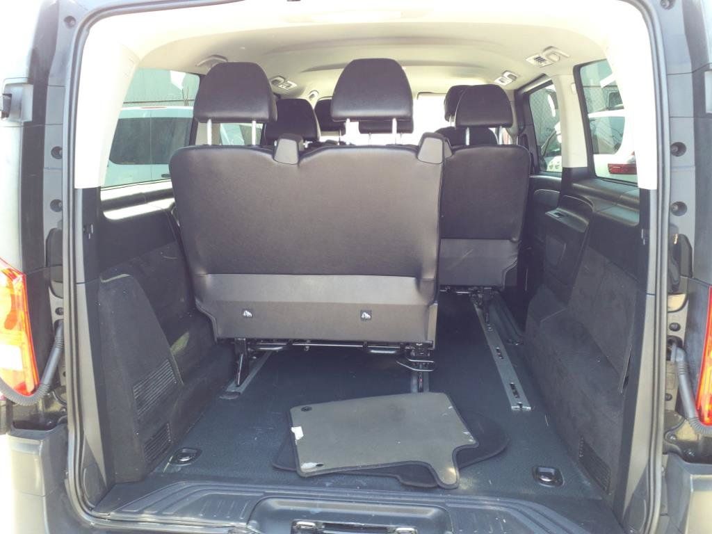 Used 2019 Mercedes-Benz Metris Passenger image 12