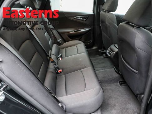 Used 2024 Chevrolet Malibu LT image 39