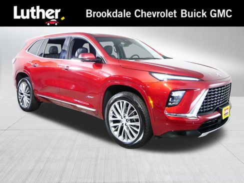 Used 2026 Buick Enclave Avenir w/ Super Cruise Package AWD/4WD image 1