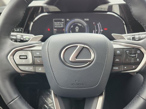 Used 2024 Lexus NX 350h AWD image 7