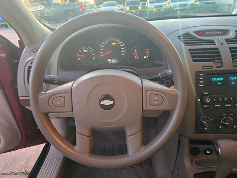 Used 2005 Chevrolet Malibu LS image 37