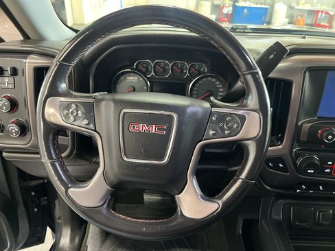 Used 2015 GMC Sierra 1500 SLT w/ All-Terrain Package AWD/4WD image 10