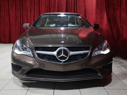 Used 2015 Mercedes-Benz E 400 Cabriolet image 11