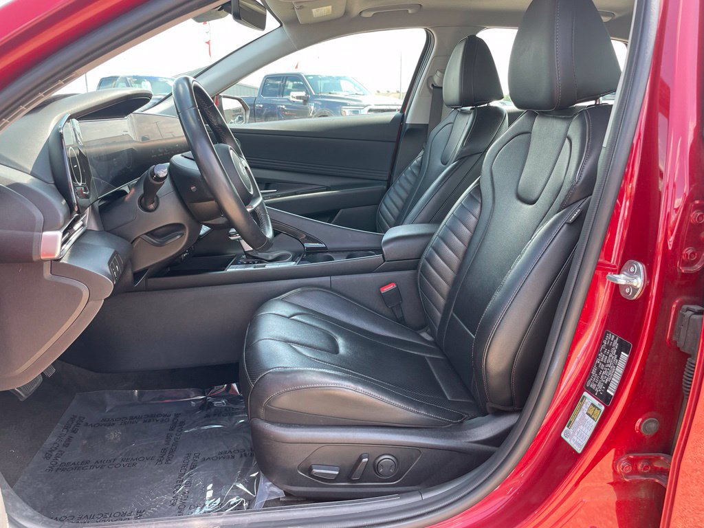 Used 2024 Hyundai Elantra Limited FWD image 7