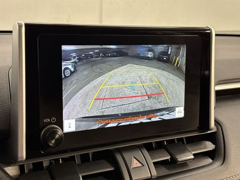Used 2025 Toyota RAV4 XLE image 23