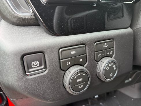 New 2026 Chevrolet Silverado 1500 LT AWD/4WD image 18