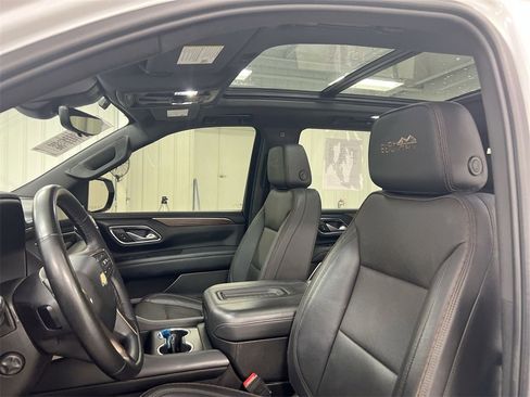 Used 2024 Chevrolet Tahoe High Country image 20