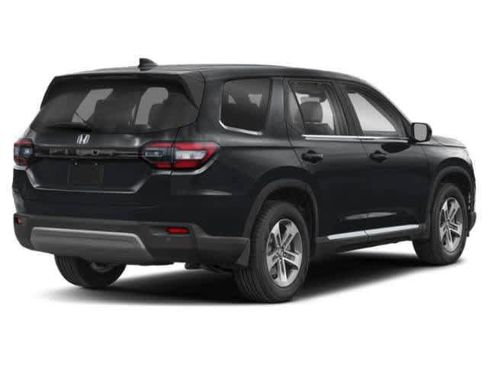 Used 2025 Honda Pilot EX-L image 2