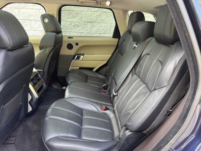 Used 2016 Land Rover Range Rover Sport HSE AWD/4WD image 8