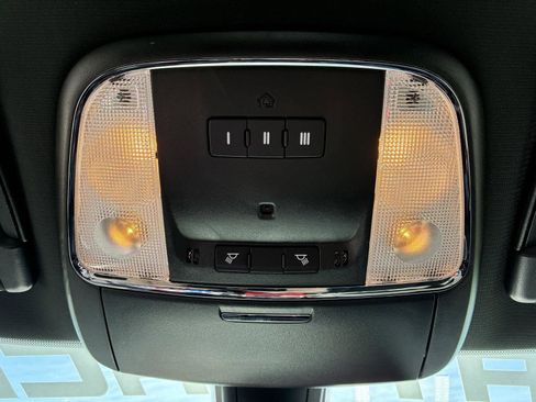 Used 2022 Dodge Charger Scat Pack RWD image 27