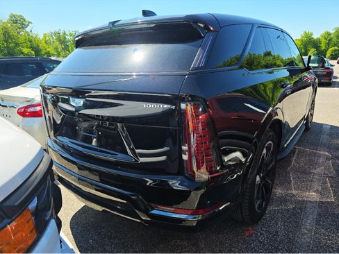 Used 2025 Cadillac Escalade IQ Sport 1 w/ Smart Trailering package AWD/4WD image 5